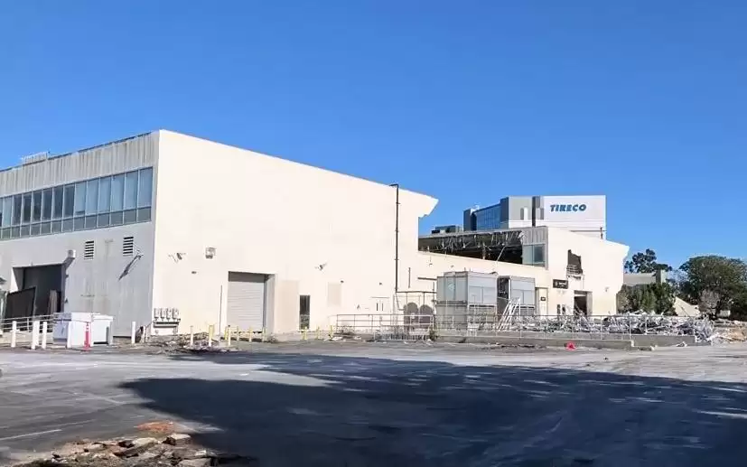 博主实地探访法拉第未来厂房:早已人去楼空