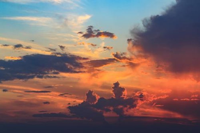 Exposure增强天空细节的操作方法