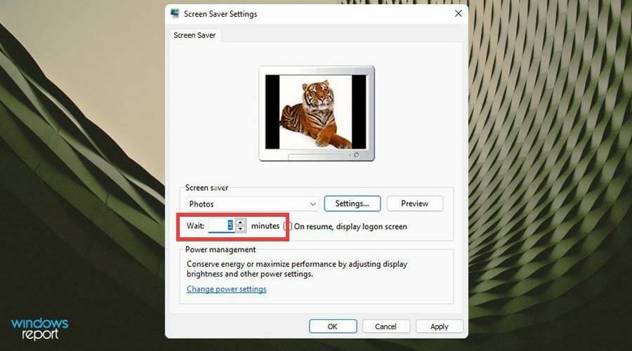 如何在 Windows 上创建自定义的屏幕保护程序文件(.scr)？