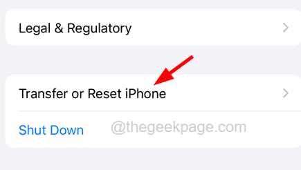 如何解决iPhone准备更新界面卡住的问题？