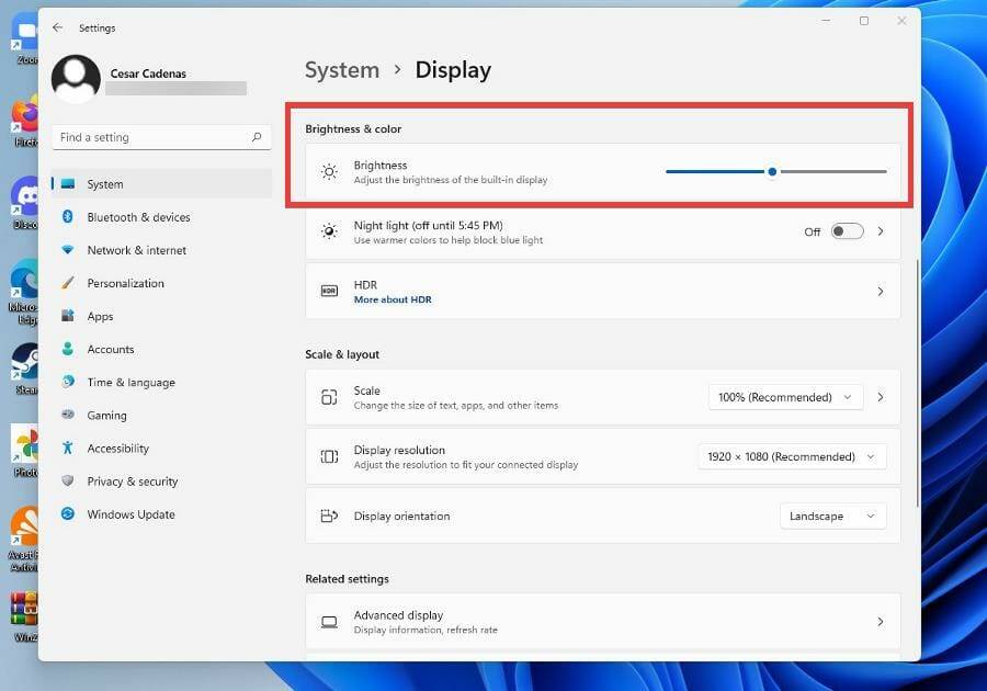 如何在 Windows 11 上配置内容自适应亮度