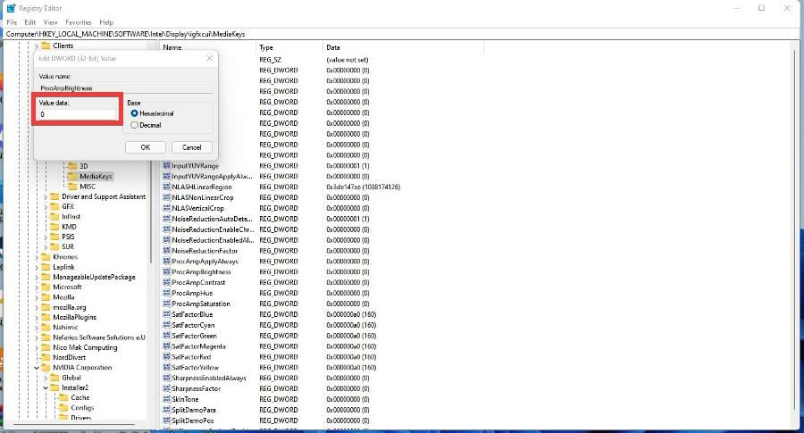 如何在 Windows 11 上配置内容自适应亮度