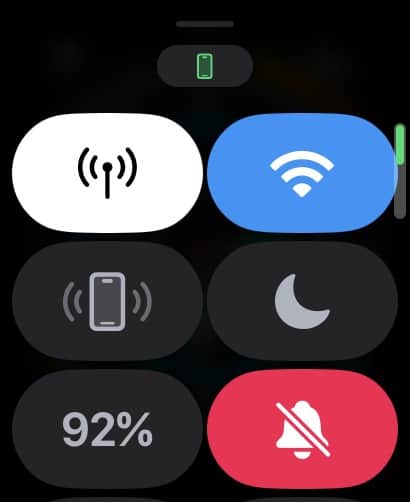 如何在Apple Watch 上开启「数据漫游」？