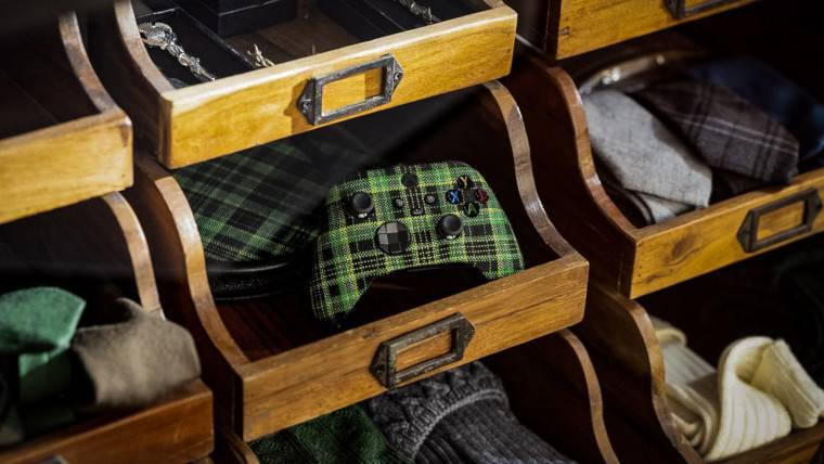 明天查看Xbox UK社交媒体以获取格子呢控制器：Xbox游戏玩家必看！