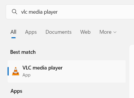 如何在 VLC 媒体播放器中启用自动续播功能？