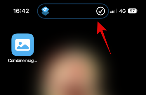 如何在 iPhone 上同时显示两张图片？