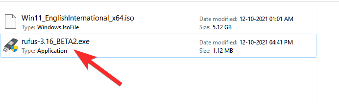 创建 Windows 11 可启动 USB 驱动器时如何在 Rufus 中禁用 TPM 和安全启动