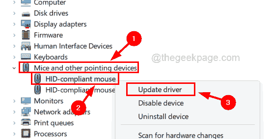 在 Windows 11 中单击鼠标时，如何取消选择所有内容？
