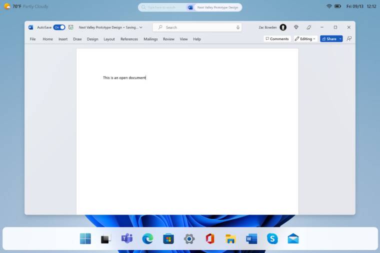 如何使用 Stardock WindowBlinds 将 Windows 11 Moment 2 模拟成 Windows 12？