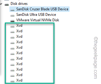 如何在 Windows 11 中删除旧的隐藏设备驱动程序？
