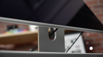 Apple Studio Display vs LG UltraFine 5K Display: Which is Better?