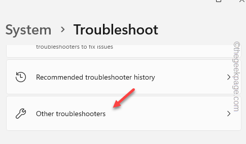 如何查看 Windows 11 中未下载和安装的累积更新并进行修复？