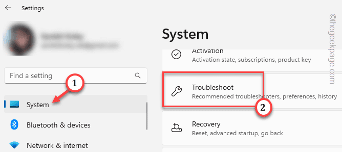如何查看 Windows 11 中未下载和安装的累积更新并进行修复？