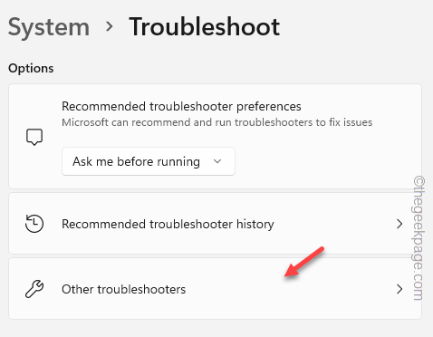 如何修复按任意键时随机打开应用程序的问题?