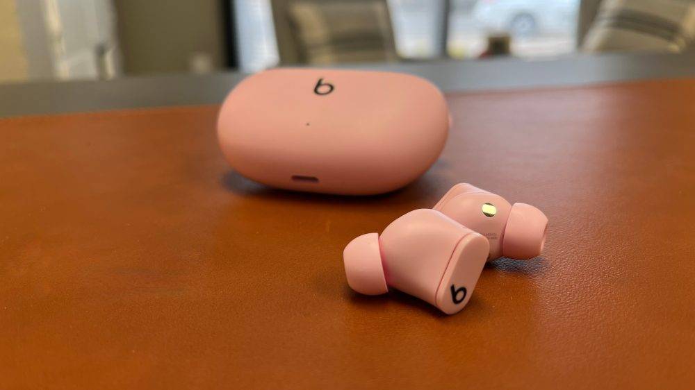 Beats推出三种新颜色的Studio Buds，成为畅销产品