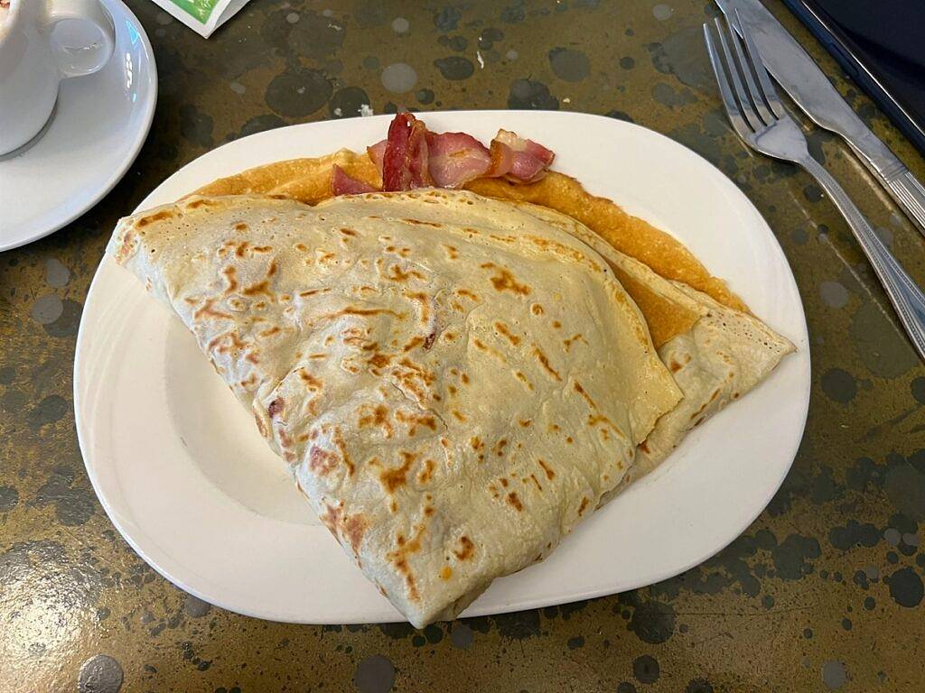 比较OnePlus 10 Pro和Apple iPhone 13 Pro：选择适合你的手机