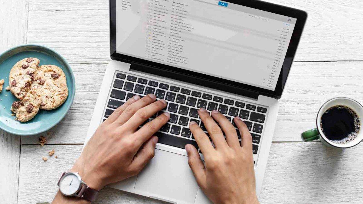 Windows 11 vs macOS Monterey:选择哪一个?