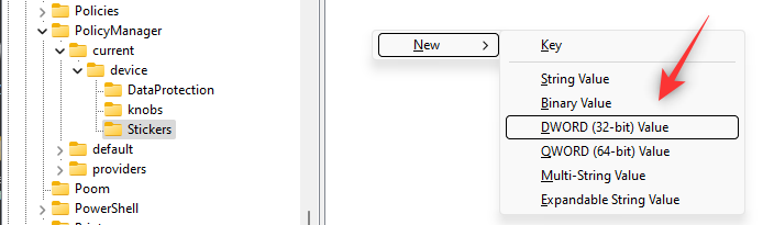 如何在 Windows 11 的桌面上使用贴纸