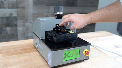 使用 iPhone 12 Mini 电池修复测试 Apple 的自我修复程序