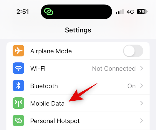 如何在 iPhone 上隐藏联系人