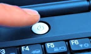 卡在“100% 完成更新工作不要关闭计算机”？这是解决方法