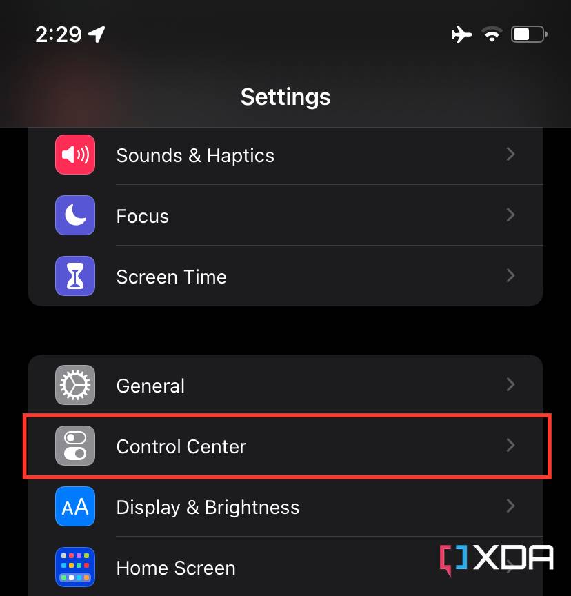 如何识别您周围播放的音乐，而无需在 iPhone 上安装任何应用程序