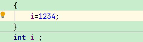 如何解决Java中非法的前向引用问题？