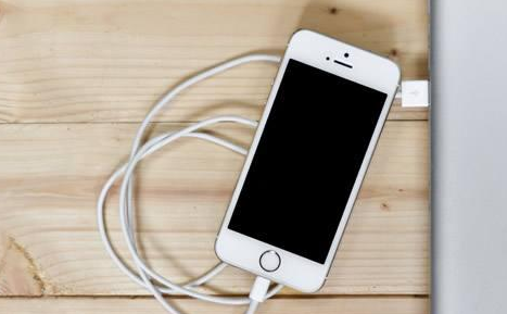 手把手教你苹果手机怎么连接win10电脑