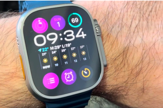 曝光的苹果内部备忘录揭示:正在对Apple Watch屏幕亮度问题展开调查