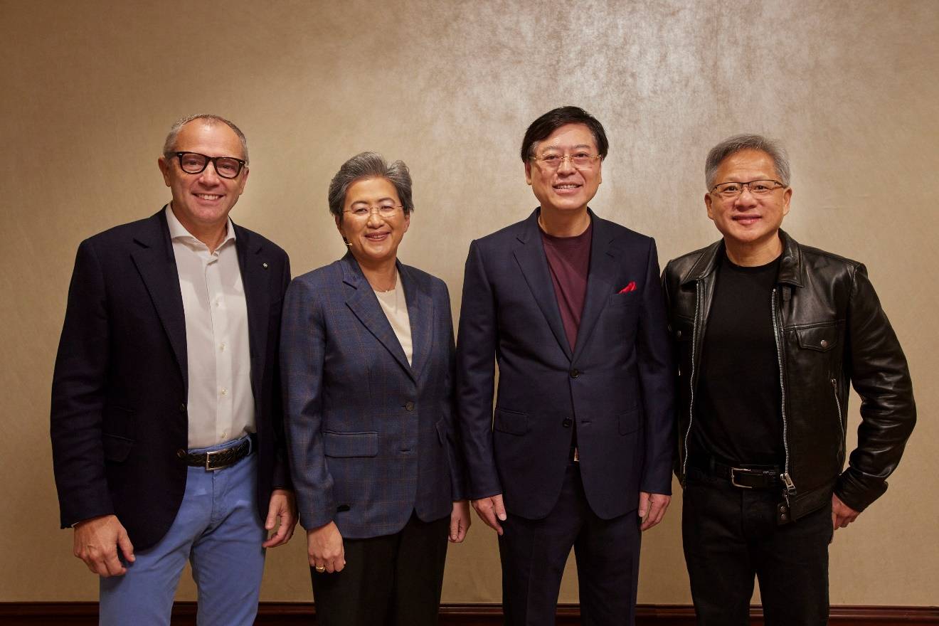 联想Tech World2023：充分释放人工智能技术的力量