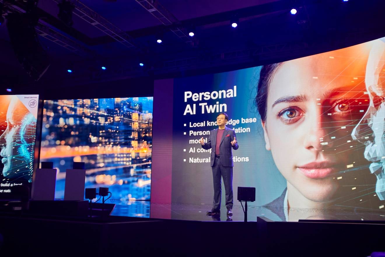 联想Tech World2023：充分释放人工智能技术的力量