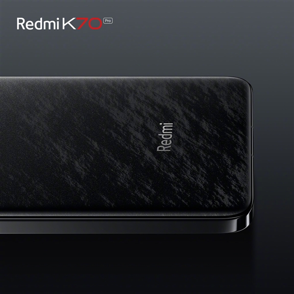 精湛工艺:Redmi K70直屏+直边设计,握感升级再添舒适度
