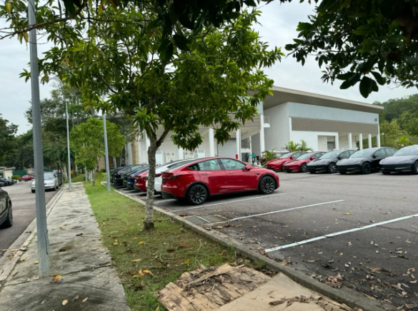 特斯拉 Model 3 焕新版抵达马来西亚,交付即将启动