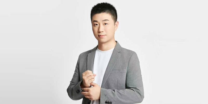 海漄：AI或许无形无质丨AI时代的人类意见