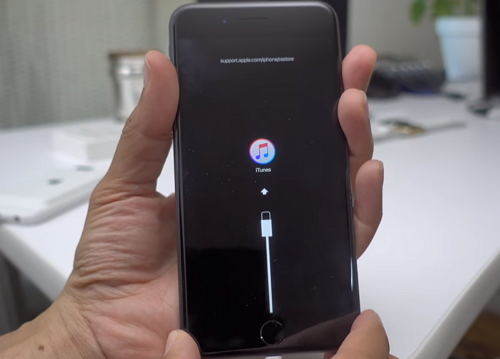 解决iPhone进入恢复模式循环的方法