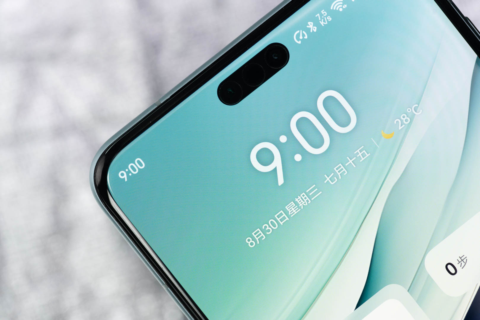 华为卫星通话实测:语音质量比专业卫星电话还好