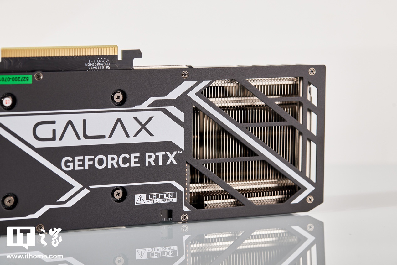 【IT之家评测室】影驰 GeForce RTX 4070 SUPER 大将显卡评测：明明是接替者，却想越级打野