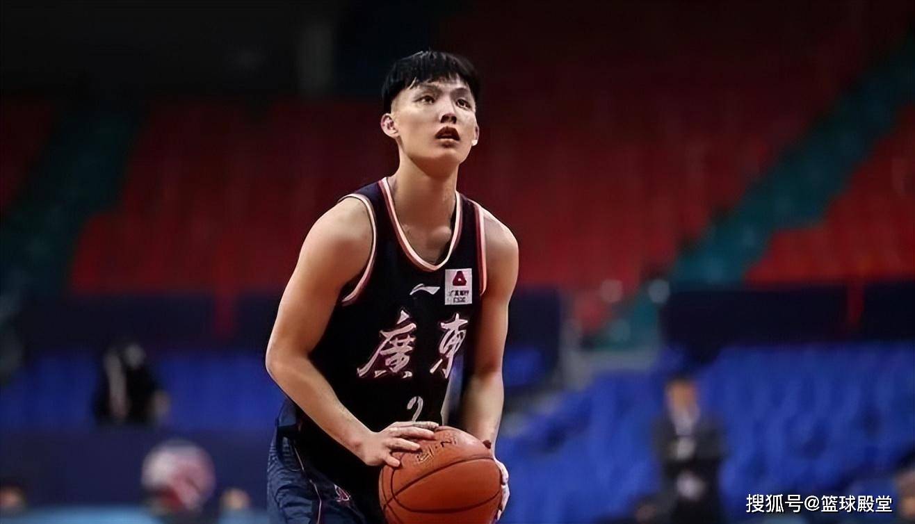 徐杰落选全明星首发，经纪人炮轰：球迷选出的进不了，下次别选了