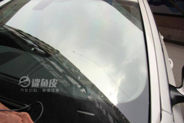 汽车玻璃炸点需要修复吗
