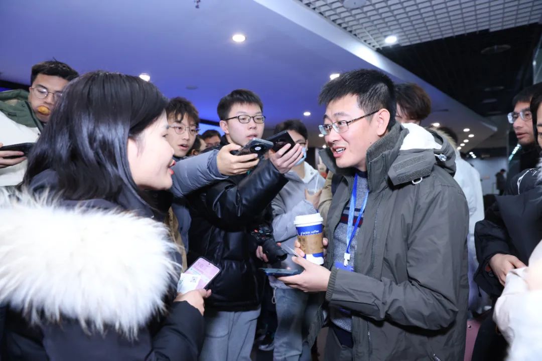 线上课程开售!暨视频生成前沿研究与应用 AI 技术论坛圆满收官