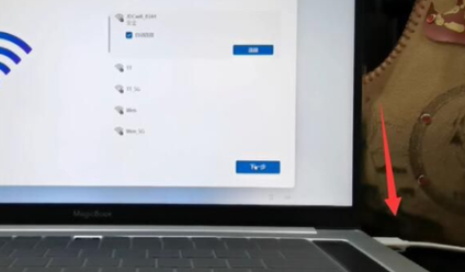 win11新电脑一直让输入Microsoft账户解决方法？
