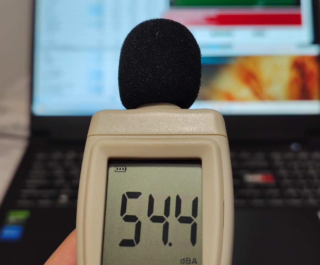 雷神猎刃 15 游戏本评测：高性价比的 2024 卷王级产品