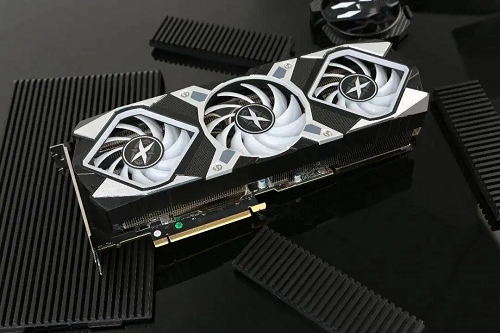 耕升星极皓月的制作材料和工艺如何？