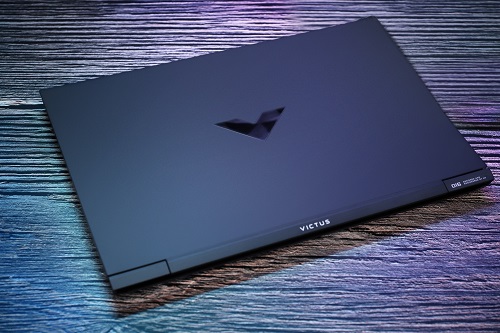 惠普光影精灵7多少寸