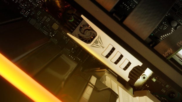 Viper PV553 固态硬盘：高效散热、读取速度达12400 MB/s