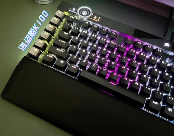 第三个灯闪烁的海盗船键盘出现了什么问题