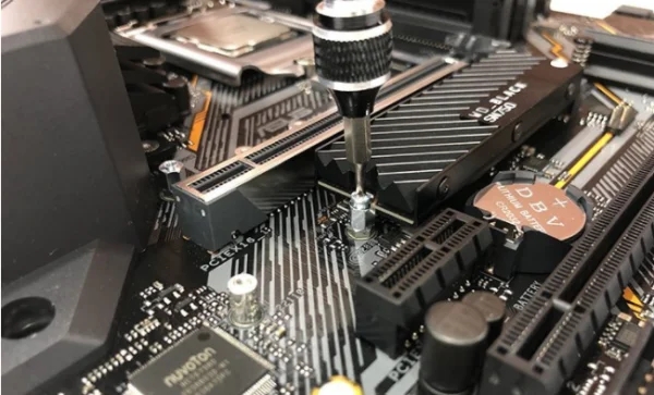 m.2固态硬盘怎么安装