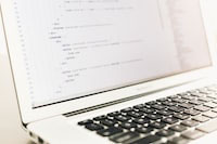Java Iterator 和 Iterable：探索它们的实际应用