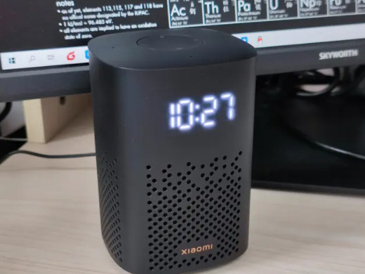 如何使用小爱音箱并通过手机连接