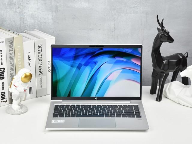 挑战大型活动控台极限操作：27小时持续工作，零错误率的惠普战66